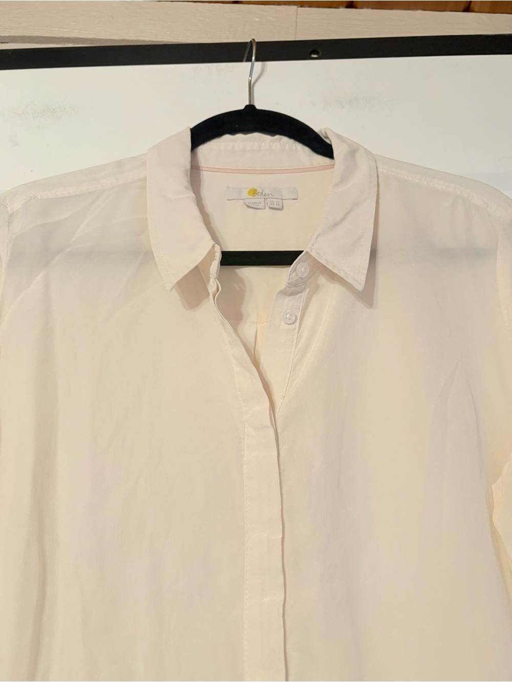 Boden Silk Button Front Blouse Ivory Cream Long Sleeve US 12 - Picture 2 of 7